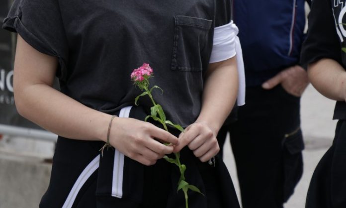'Dan bijelih traka' - Tužno sjećanje na 3.176 ubijenih Prijedorčana i 102 djece