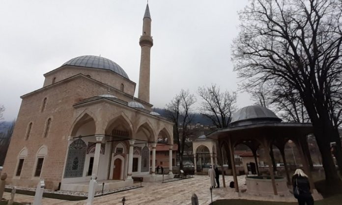 Islamska zajednica u BiH osudila napad na Aladža džamiju u Foči