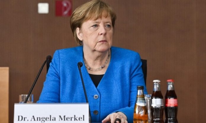 Merkel Njemačka treba evakuirati 10.000 ljudi iz Afganistana