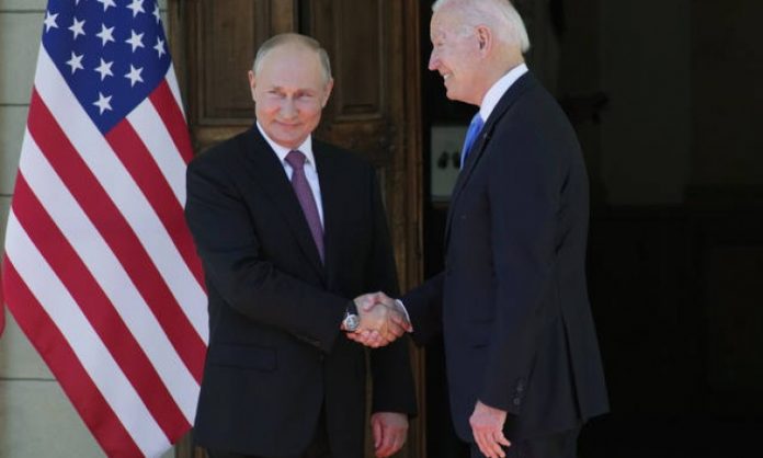 Putin Razgovori s Bidenom veoma konstruktivni