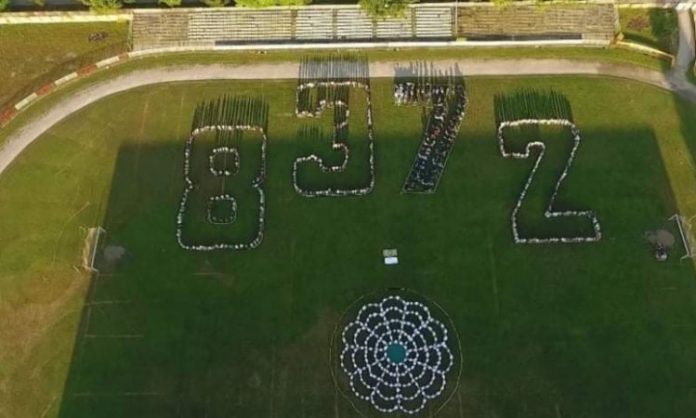 U Bihaću organiziran sedmi 'Performans 8372' u čast sjećanja na žrtve genocida