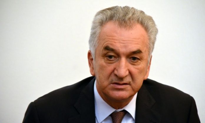Šarović Niko nije ovlašten da govori uime svih parlamentarnih stranaka iz RS